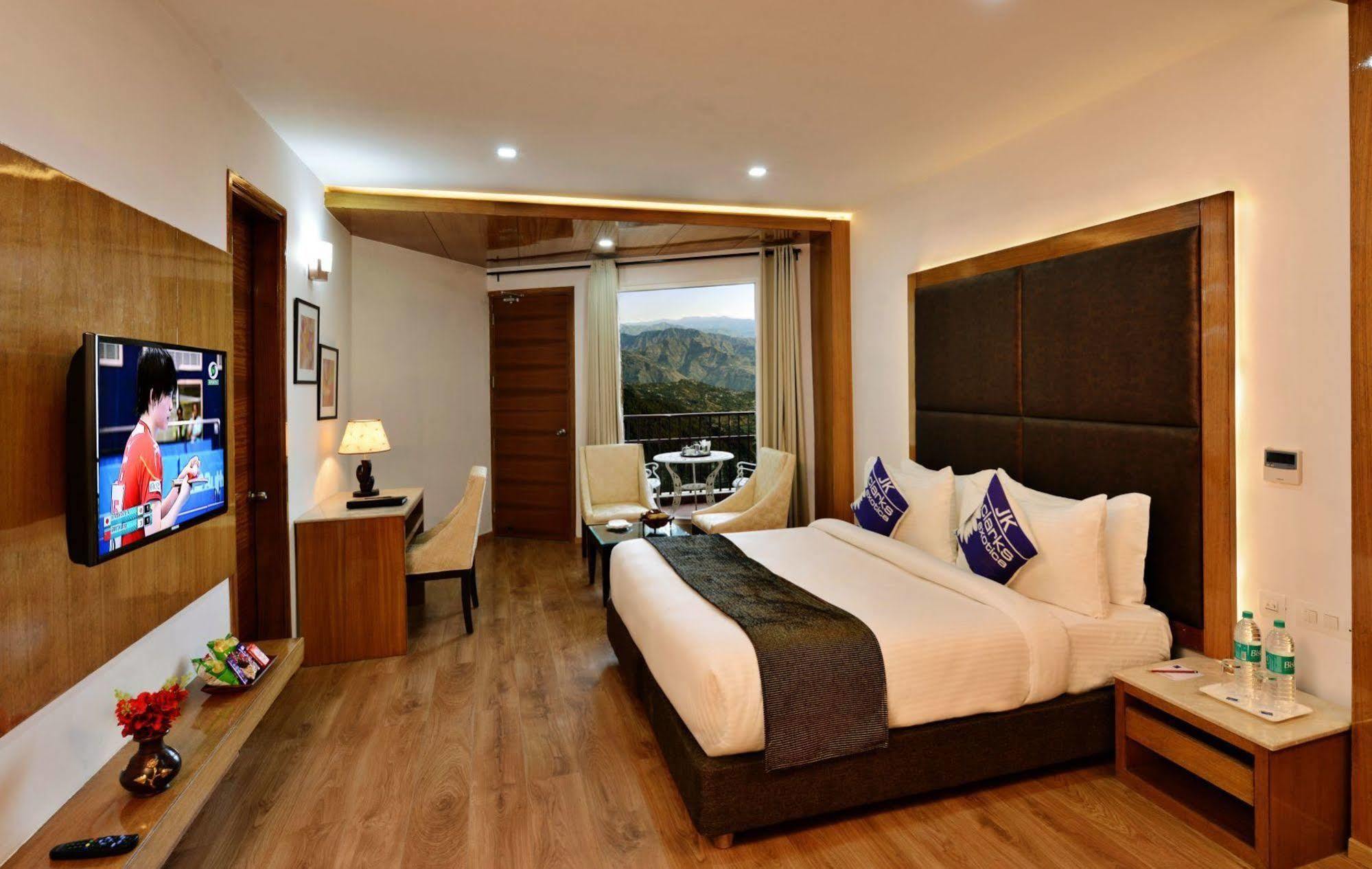 Jk Clarks Exotica Hotel Dalhousie Exterior foto