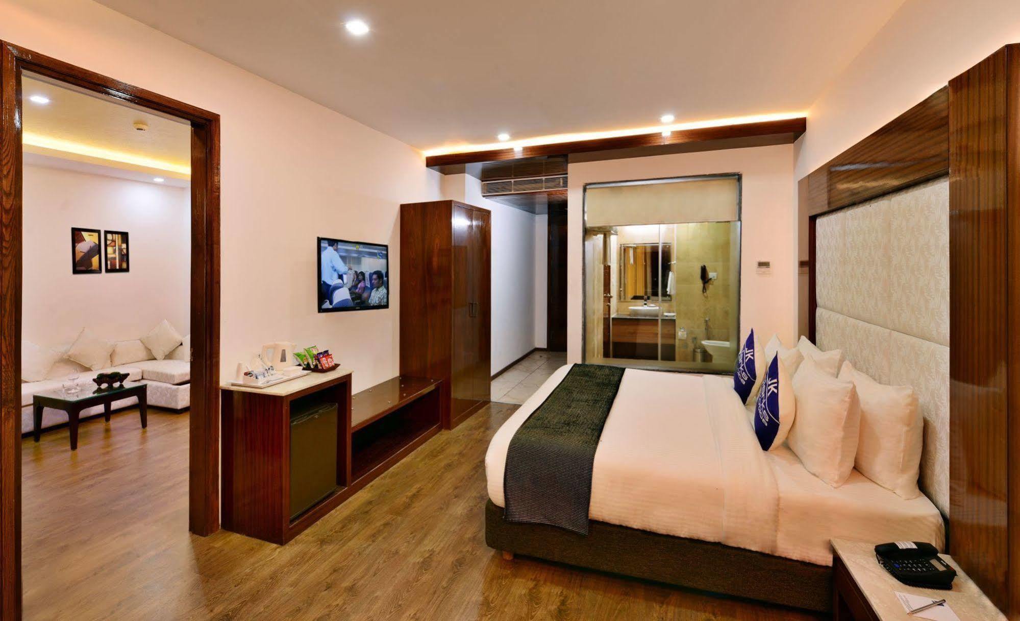 Jk Clarks Exotica Hotel Dalhousie Exterior foto